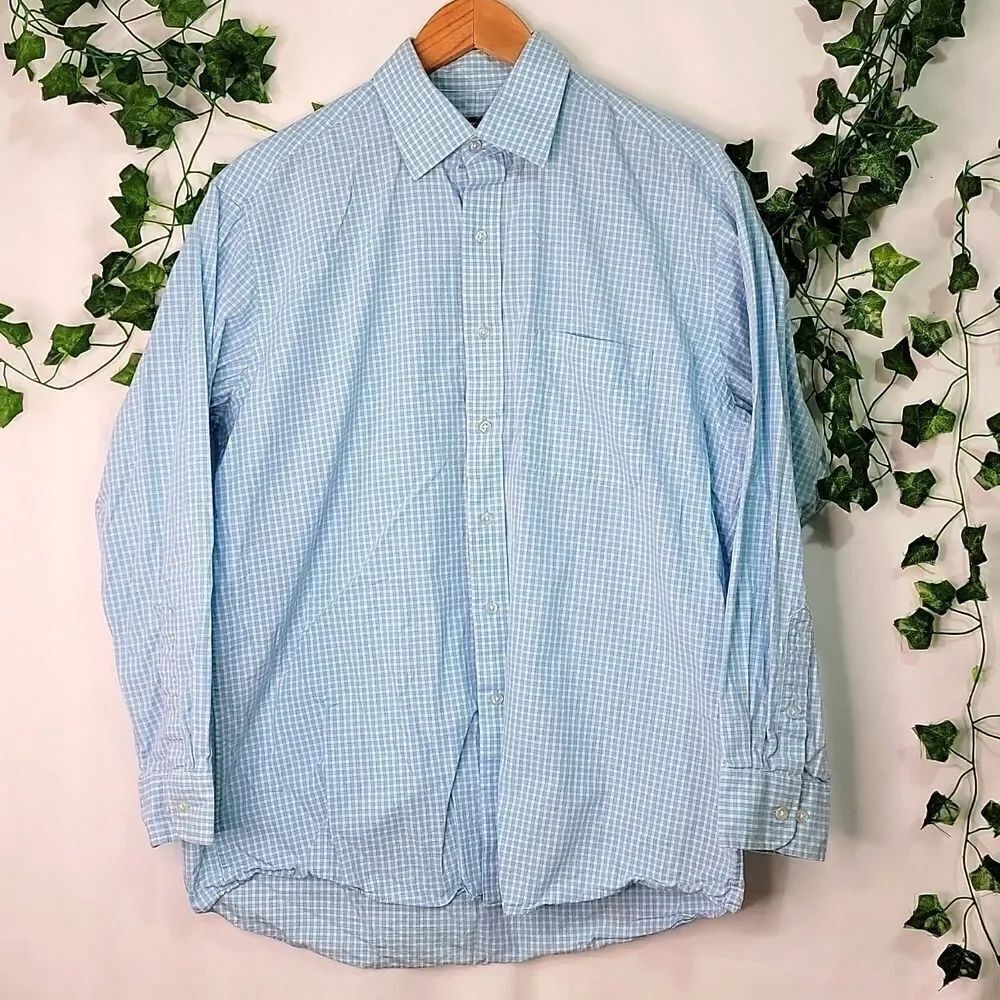 Club Room. Button Down. Regular Fit. Size 16/32-33. EUC
